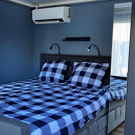 B&B Prive Tiny House Bij Zee Стеллендам Екстер'єр фото