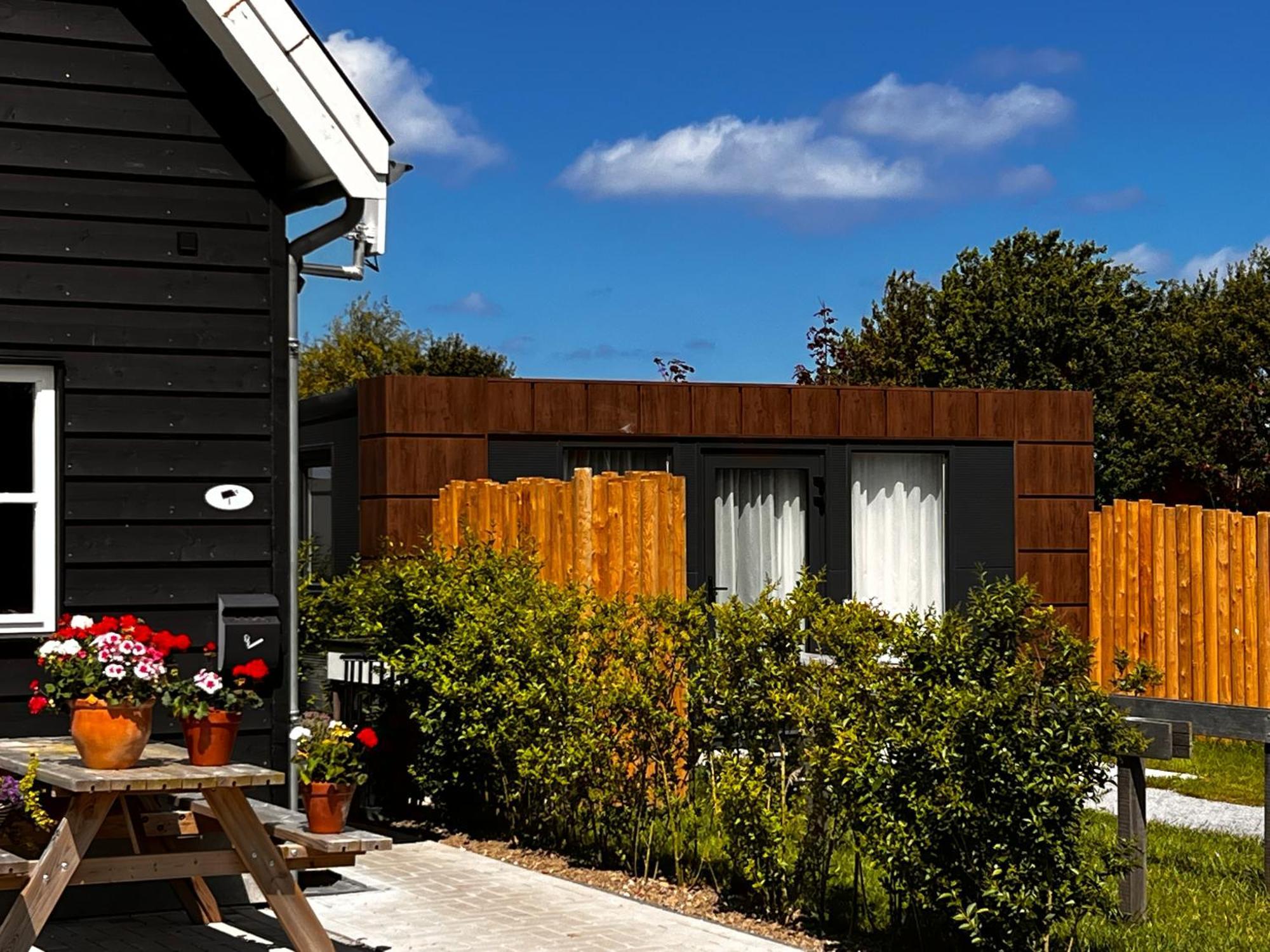 B&B Prive Tiny House Bij Zee Стеллендам Екстер'єр фото